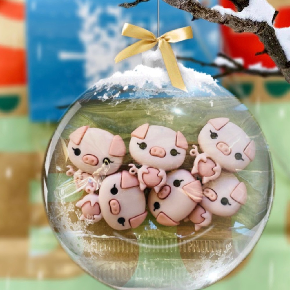 STARBUCKS🧜‍♀️ Straw & Pigs Ornament Toppers Set